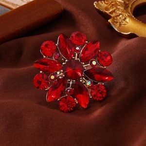 Large Red Rhinestone Decor Flower Ring